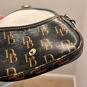 Dooney and bourke